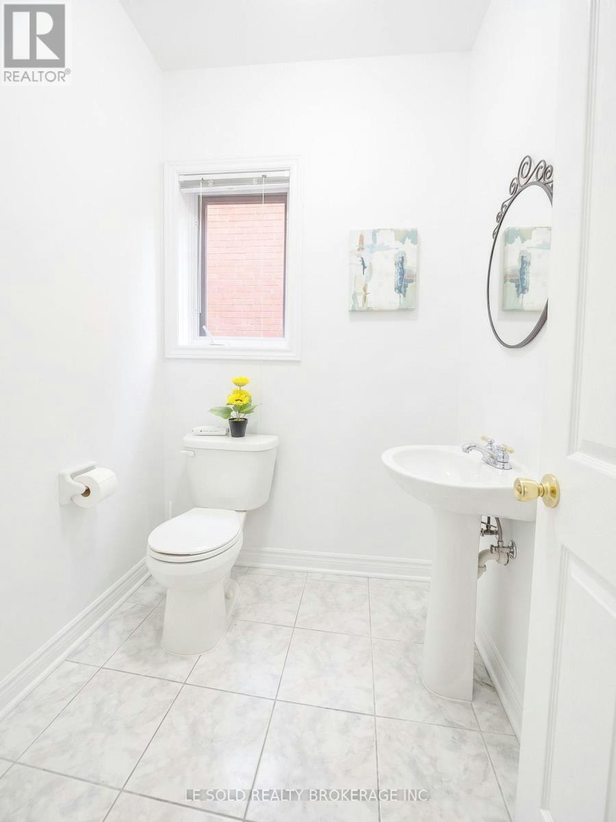 76 Larratt Lane, Richmond Hill, ON, L4C 0E2 - 14