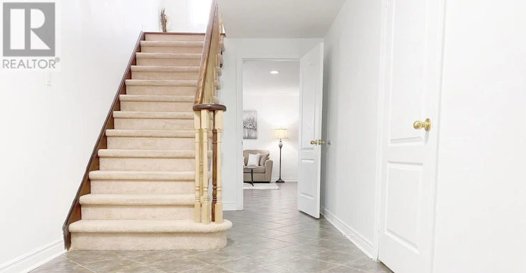 76 Larratt Lane, Richmond Hill, ON, L4C 0E2 - 31