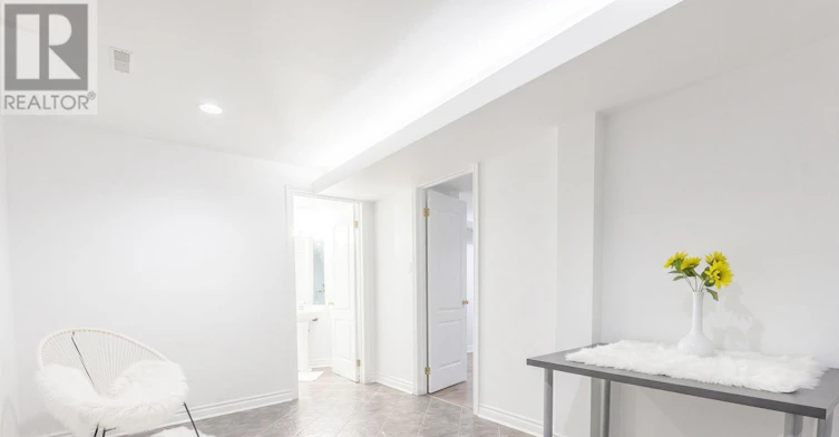 76 Larratt Lane, Richmond Hill, ON, L4C 0E2 - 35