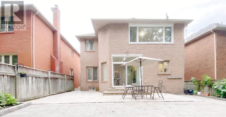 76 Larratt Lane, Richmond Hill, ON, L4C 0E2 - 39