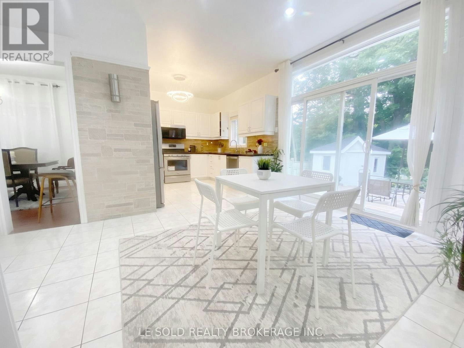 76 Larratt Lane, Richmond Hill, ON, L4C 0E2 - 11