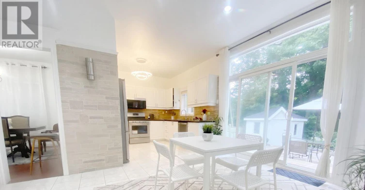 76 Larratt Lane, Richmond Hill, ON, L4C 0E2 - 11