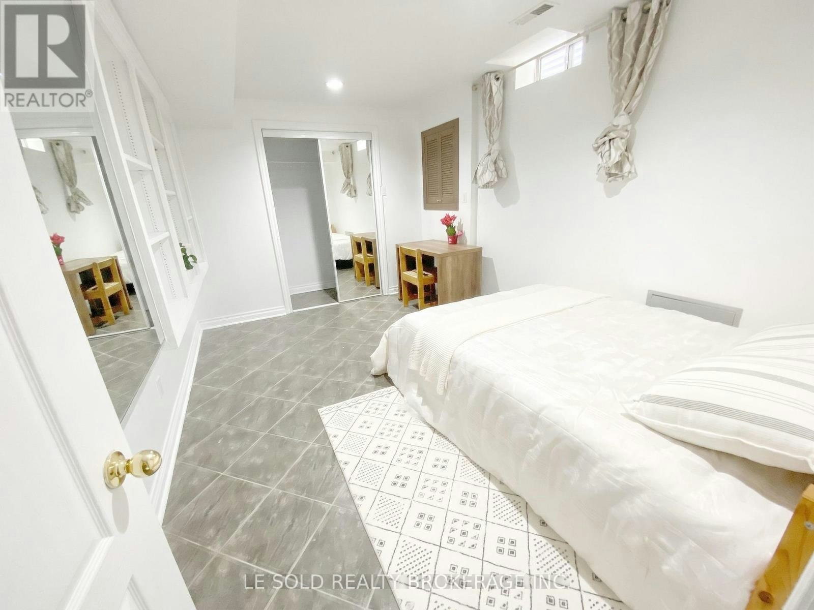 76 Larratt Lane, Richmond Hill, ON, L4C 0E2 - 36
