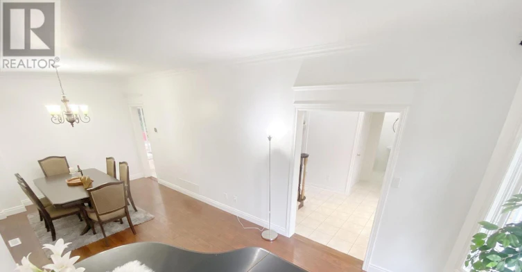 76 Larratt Lane, Richmond Hill, ON, L4C 0E2 - 5