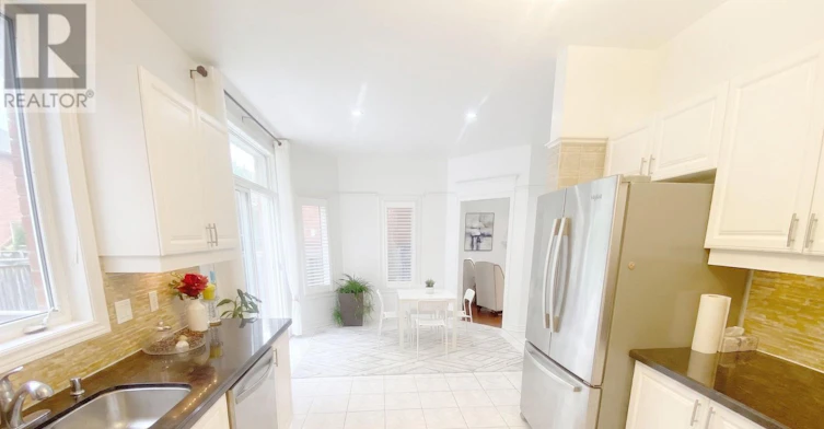 76 Larratt Lane, Richmond Hill, ON, L4C 0E2 - 13