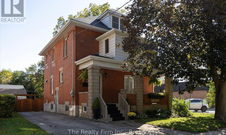 101 St Vincent Street N