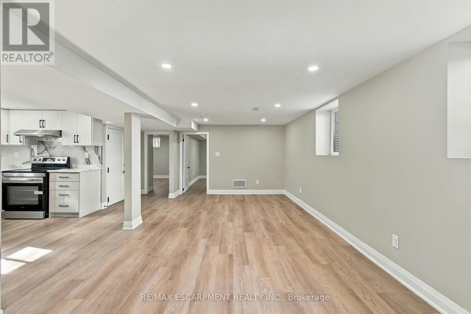 LOWER-46 Bobolink Road, Hamilton, ON, L9A 2P4 - 10