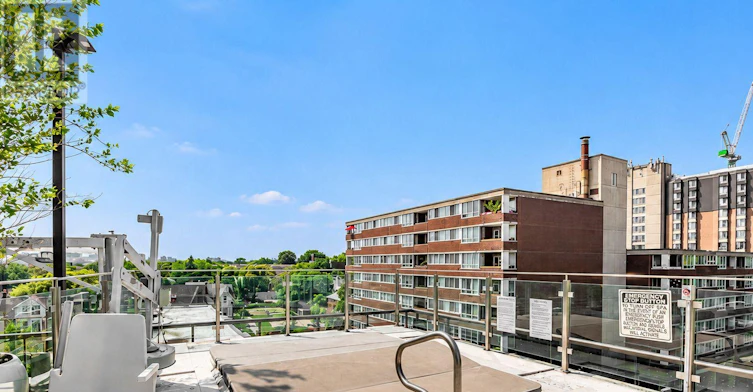 406-80 Vanauley Street, Toronto, ON, M5T 0C9 - 38