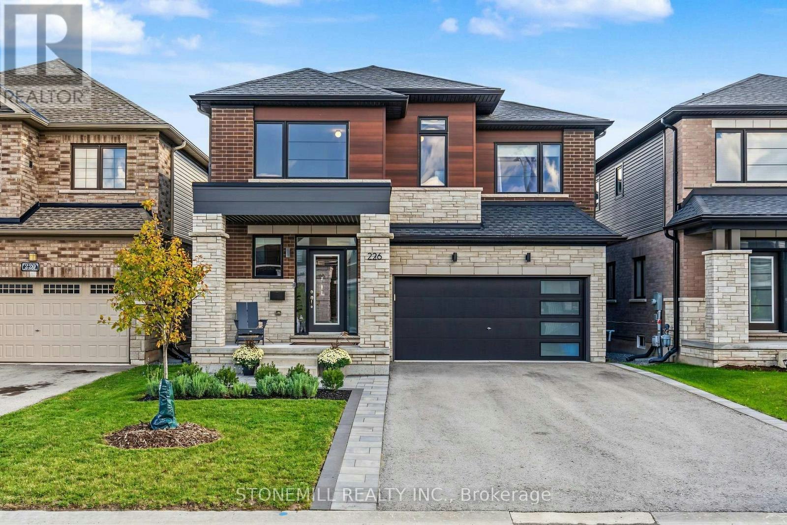226 Midland Place, Welland, ON, L8H 0B3