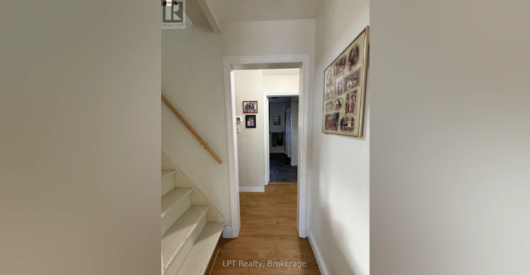 22 Third Street N, Prince Edward County, ON, K0K 2T0 - 8