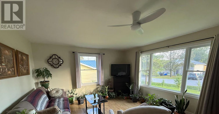 22 Third Street N, Prince Edward County, ON, K0K 2T0 - 6