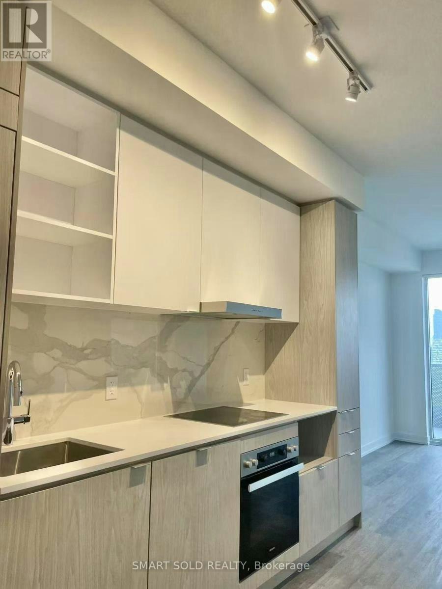 5502-55 Cooper Street, Toronto, ON, M5E 0G1 3