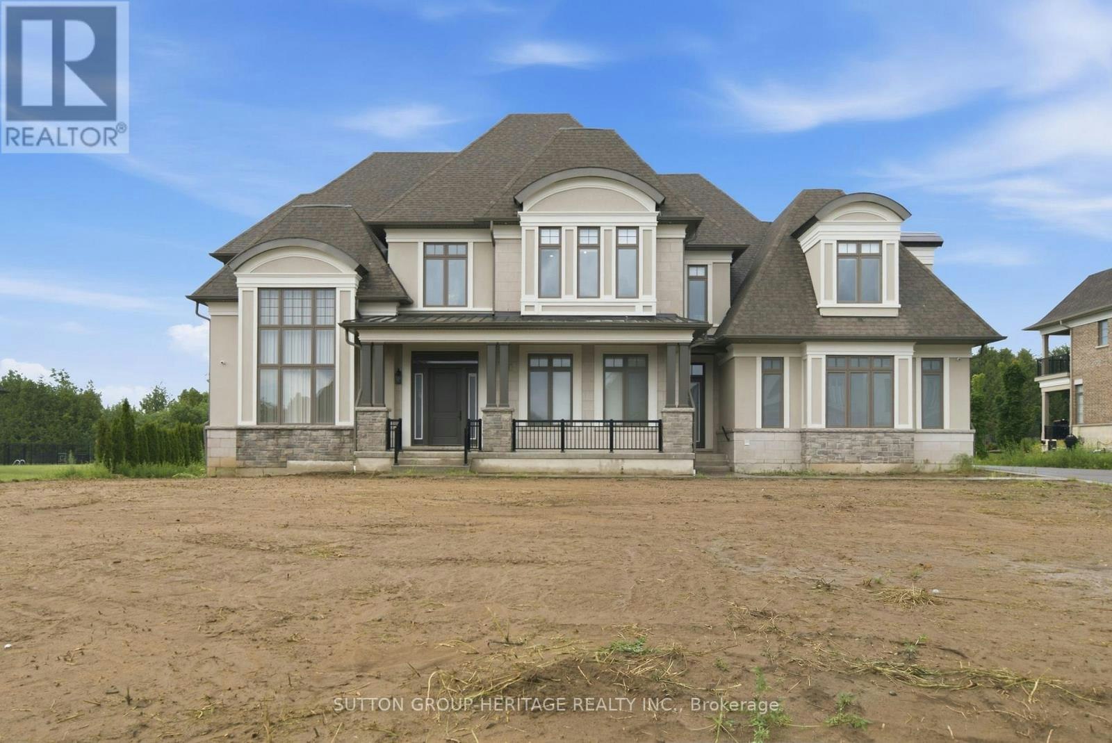 18 Dexshire Drive, Ajax, ON, L1Z 0T8