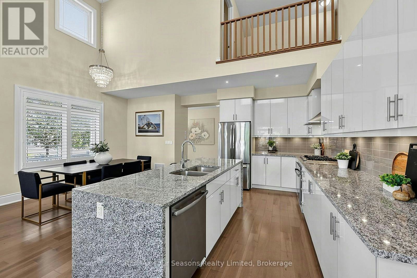 2 Shipyard Lane, Collingwood, ON, L9Y 2X4