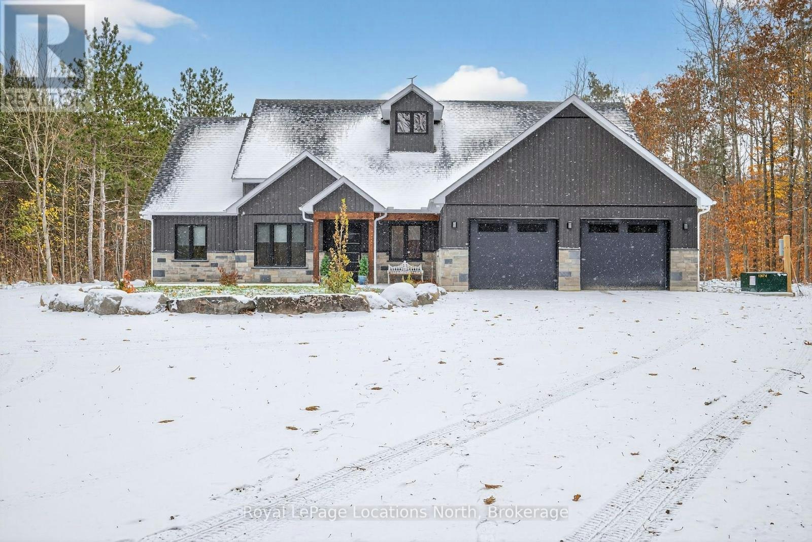 3511 Rainbow Valley Road W, Springwater, ON, L0M 1S0