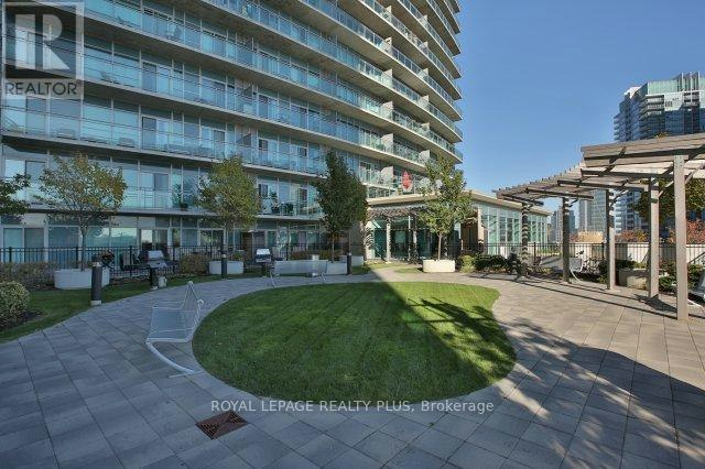 2231-165 Legion Road N, Toronto, ON, M8Y 0B3 - 30