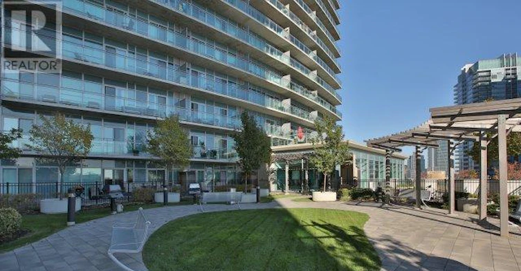 2231-165 Legion Road N, Toronto, ON, M8Y 0B3 - 30