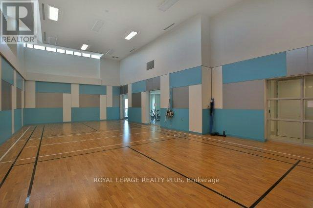 2231-165 Legion Road N, Toronto, ON, M8Y 0B3 - 24