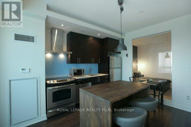 2231-165 Legion Road N, Toronto, ON, M8Y 0B3 - 9