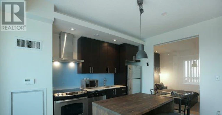 2231-165 Legion Road N, Toronto, ON, M8Y 0B3 - 9