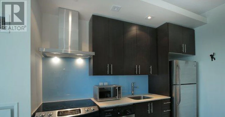 2231-165 Legion Road N, Toronto, ON, M8Y 0B3 - 10