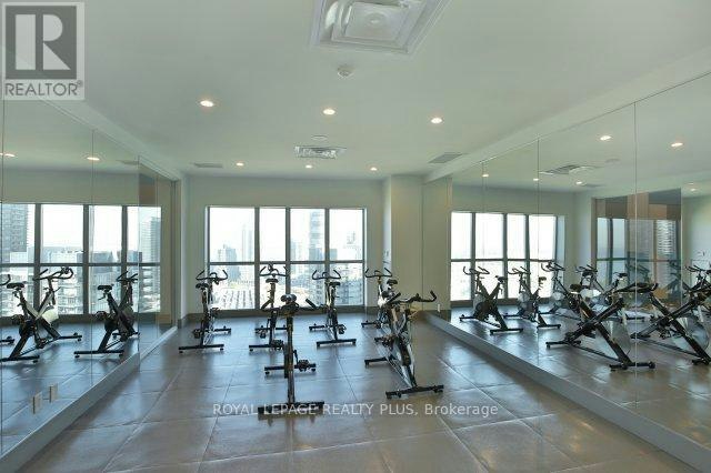 2231-165 Legion Road N, Toronto, ON, M8Y 0B3 - 25