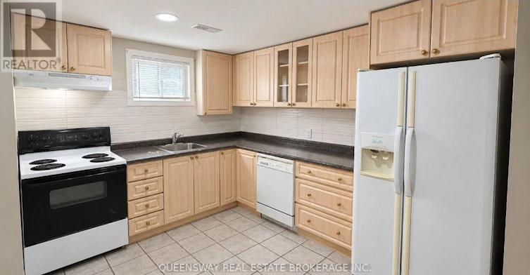147 Bonham Boulevard, Mississauga, ON, L5M 1C9 - 5