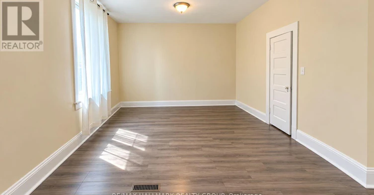 3-94 Fairmont Avenue, Ottawa, ON, K1Y 1X5 - 3