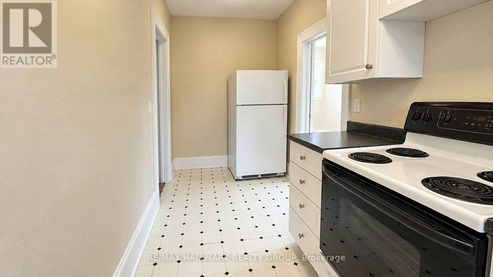 3-94 Fairmont Avenue, Ottawa, ON, K1Y 1X5 - 6