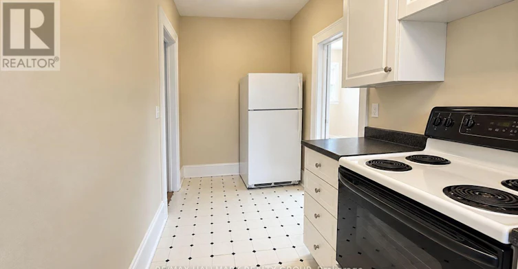 3-94 Fairmont Avenue, Ottawa, ON, K1Y 1X5 - 6