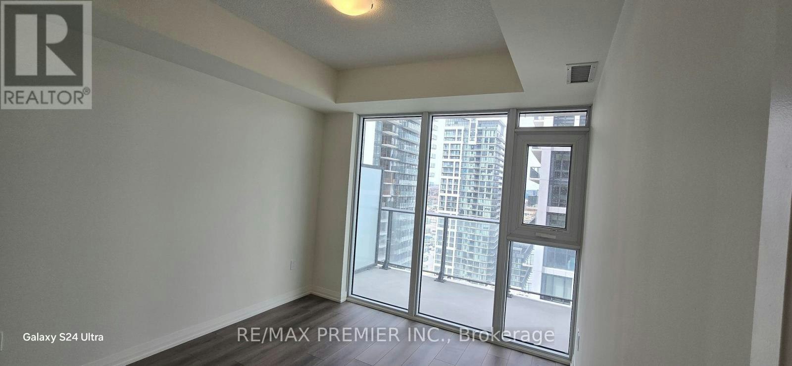 1819-8960 Jane Street S, Vaughan, ON, L4K 2M9 - 8