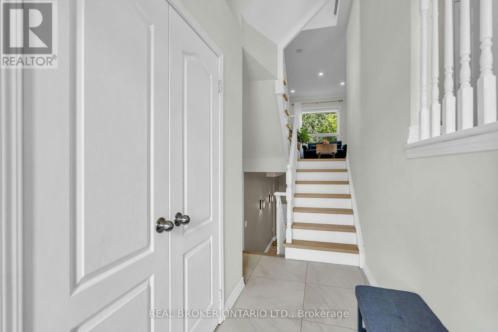 565 Bondi Avenue, Newmarket, ON, L3Y 8R5 - 5