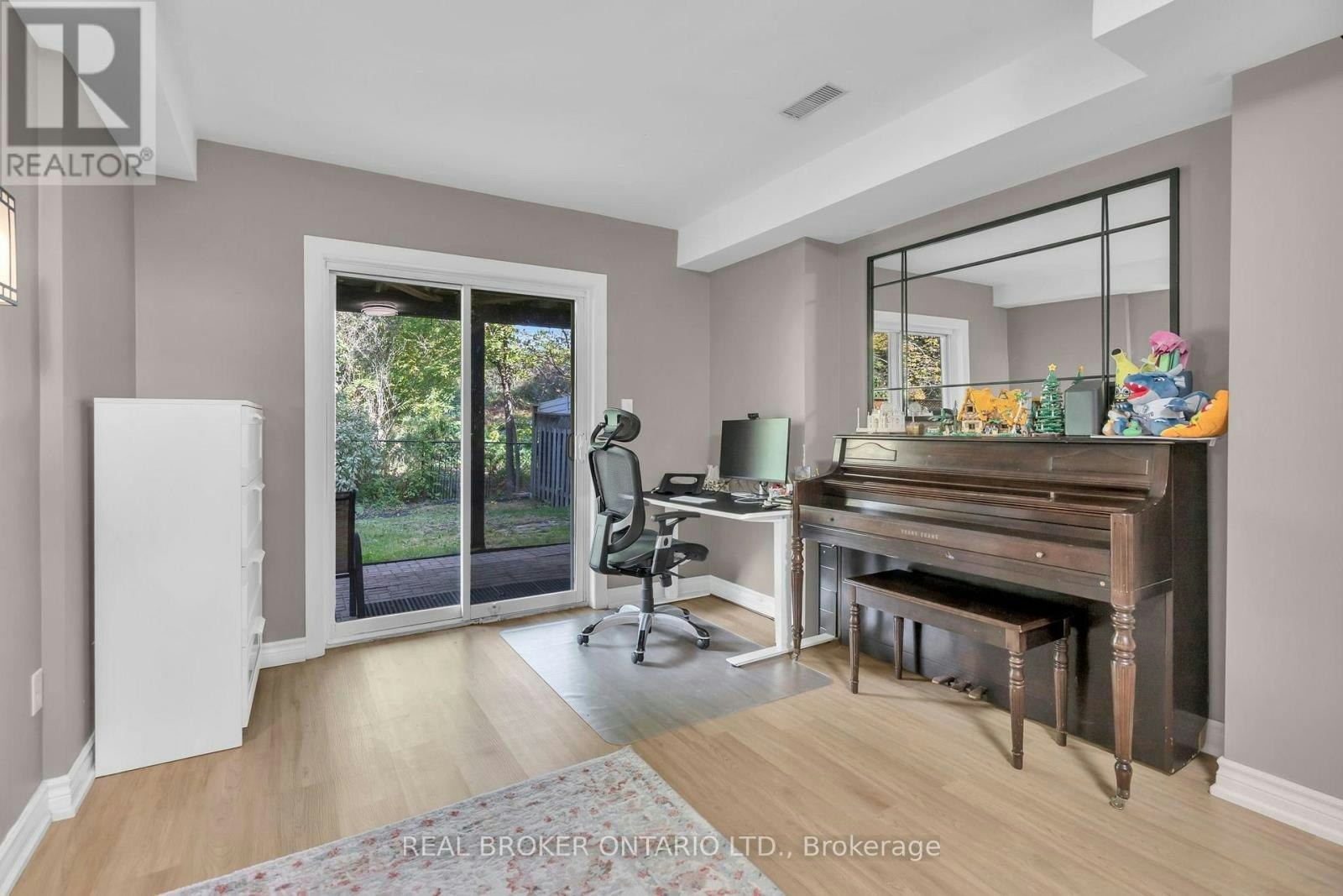 565 Bondi Avenue, Newmarket, ON, L3Y 8R5 - 32