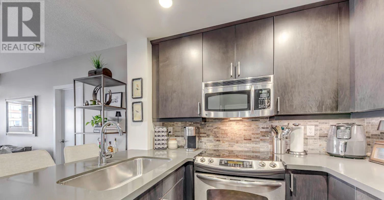 513-551 Maple Avenue, Burlington, ON, L7S 1M7 - 10