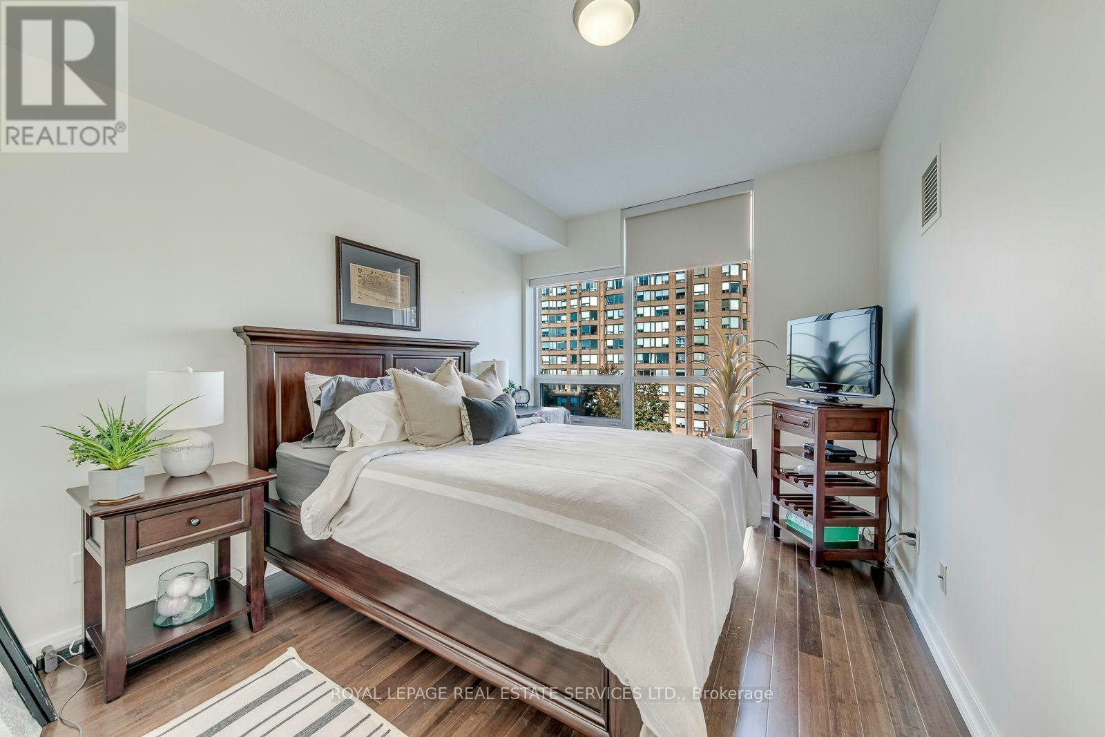 513-551 Maple Avenue, Burlington, ON, L7S 1M7 - 23