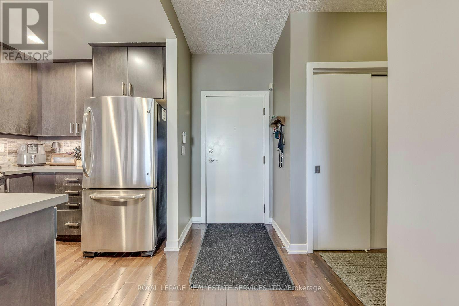 513-551 Maple Avenue, Burlington, ON, L7S 1M7 - 7