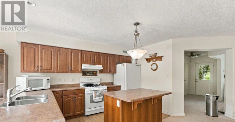 4330 Boundary Road, Kawartha Lakes, ON, L0A 1K0 - 5