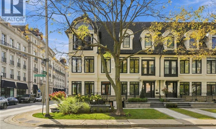 305 Randall Street