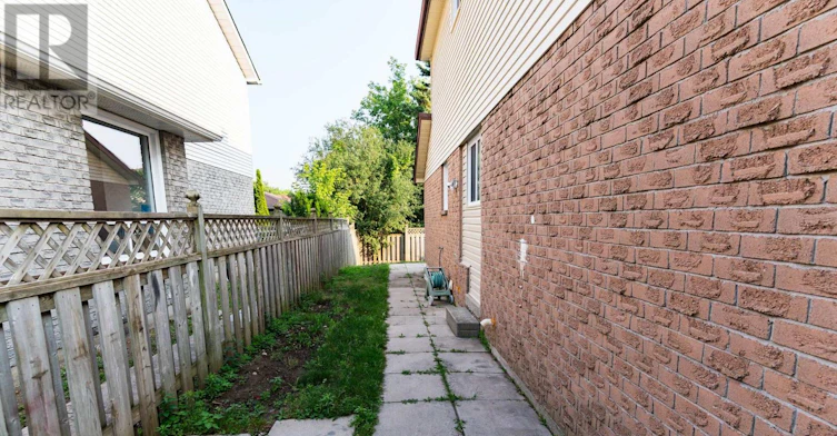 1553 Norwill Crescent, Oshawa, ON, L1G 7V1 - 39