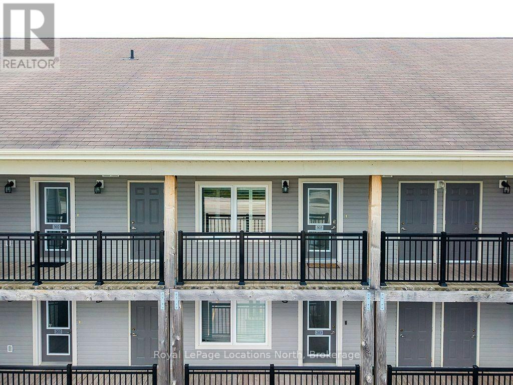 303-8 Brandy Lane Drive, Collingwood, ON, L9Y 0X4 - 4