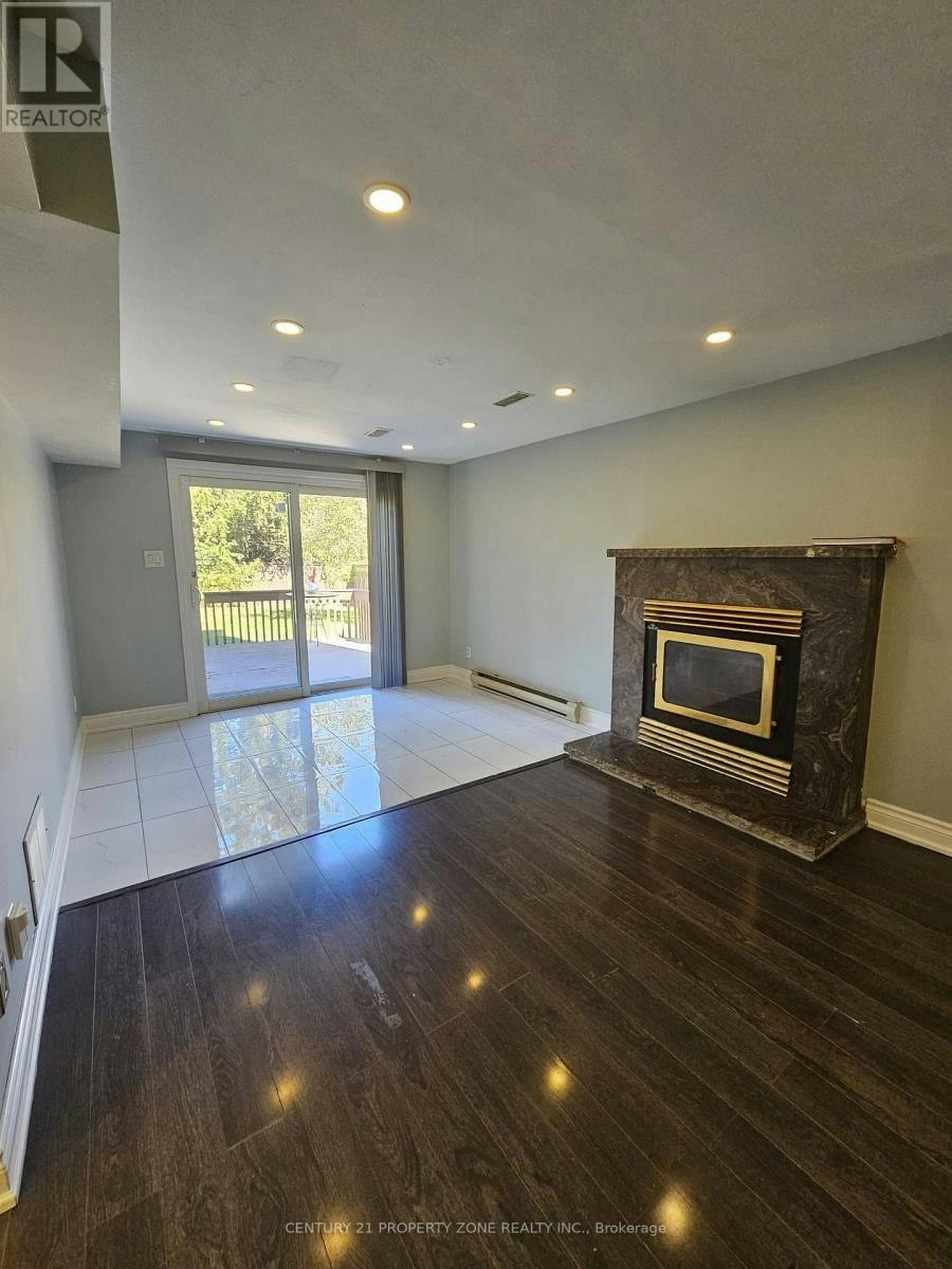4473 Marshdale Court, Mississauga, ON, L5M 4G2 - 3