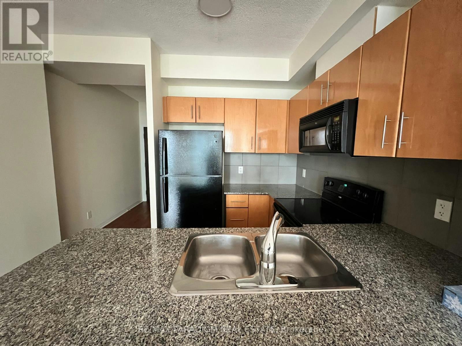 2213-16 Yonge Street, Toronto, ON, M5E 2A1 - 5
