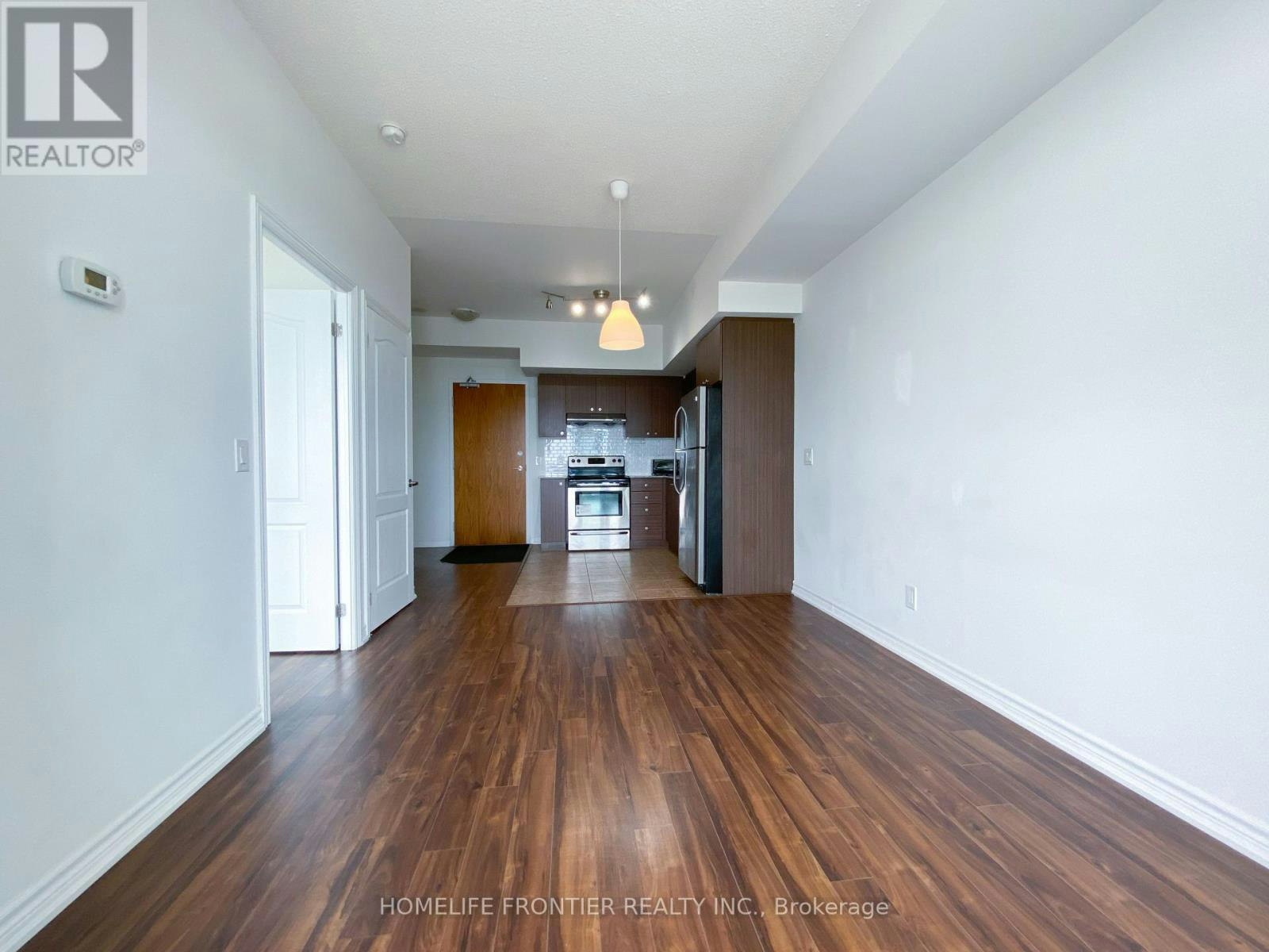 1025-8323 Kennedy Road, Markham, ON, L3R 5W7 - 2