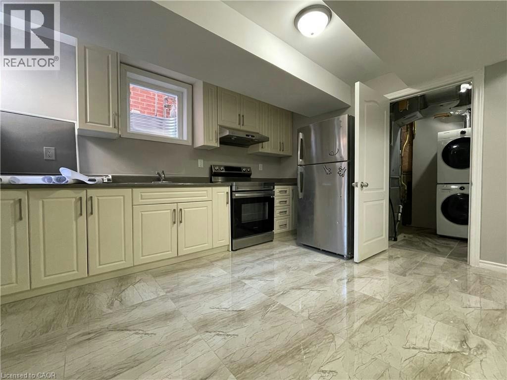 Lower-3274 Apricot Street, Mississauga, ON, L5N 8B1 - 3