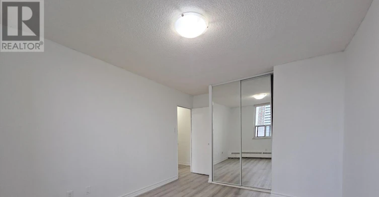 3390 Weston Road, Toronto, ON, M9M 2X3 - 15