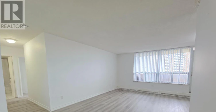 3390 Weston Road, Toronto, ON, M9M 2X3 - 2