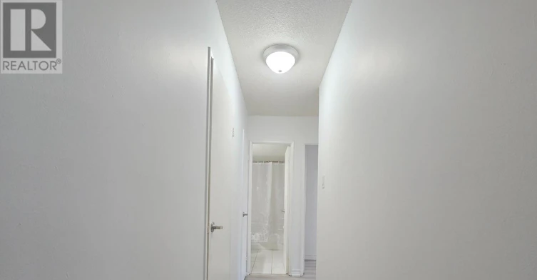 3390 Weston Road, Toronto, ON, M9M 2X3 - 16