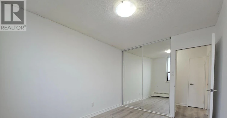 3390 Weston Road, Toronto, ON, M9M 2X3 - 13