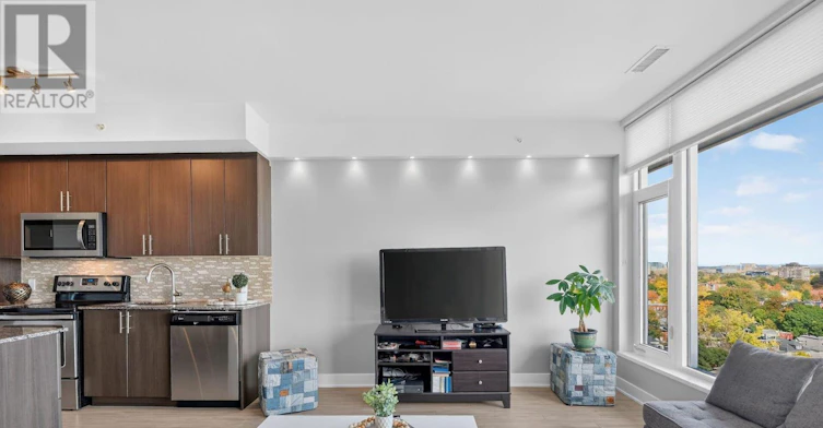 1102-118 Holmwood Avenue, Ottawa, ON, K1S 5J5 - 13