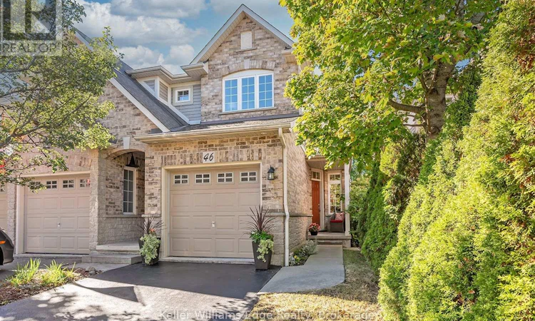 46 Sunnycroft Court W